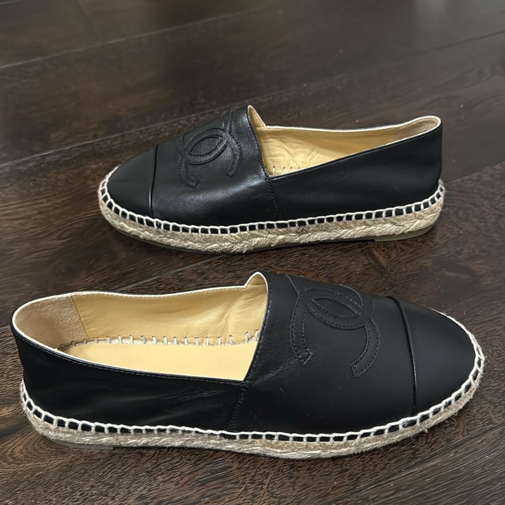 Chanel Black Espadrille Flats - Picture 11 of 13
